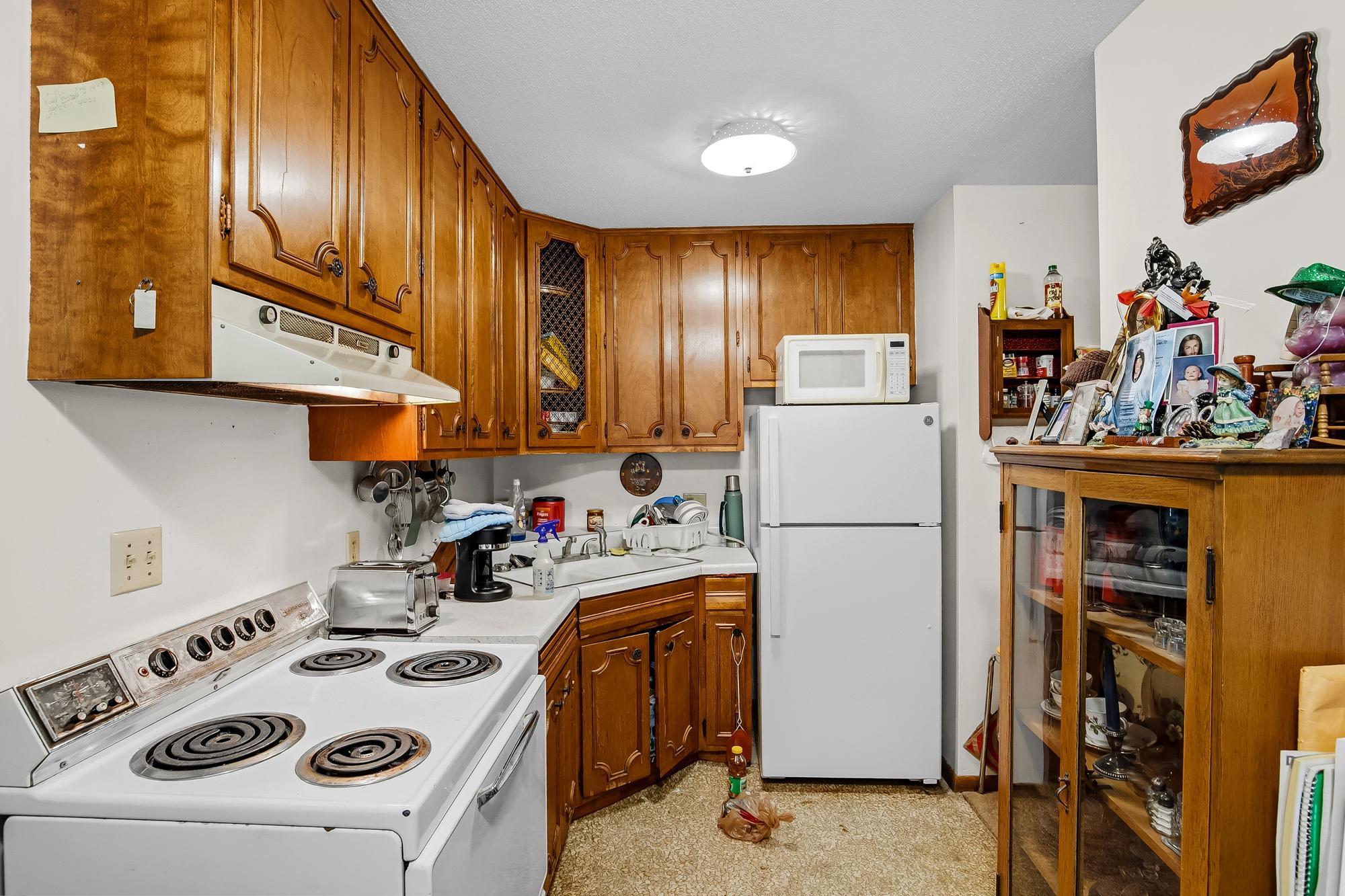 View of Residential Income at 1635 Dayton Avenue, Saint Paul MN 55104, Saint Paul (46 of 53) - Mike Wilen | Minnesota Team Real Estate
