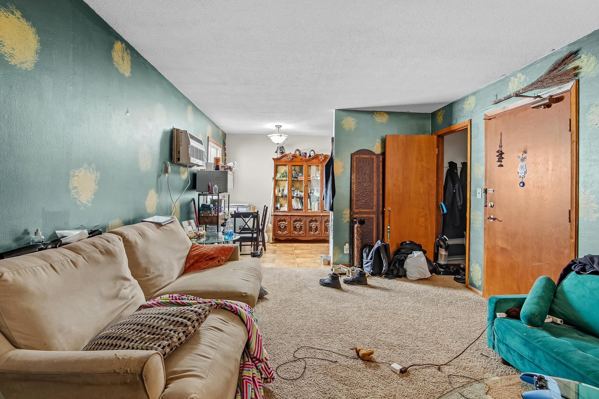 View of Residential Income at 1635 Dayton Avenue, Saint Paul MN 55104, Saint Paul (40 of 53) - Mike Wilen | Minnesota Team Real Estate