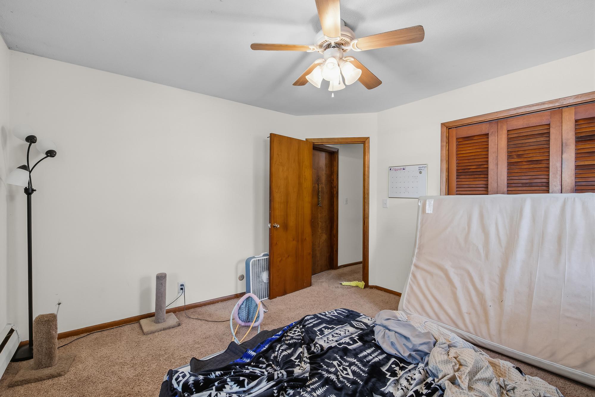 View of Residential Income at 1635 Dayton Avenue, Saint Paul MN 55104, Saint Paul (32 of 53) - Mike Wilen | Minnesota Team Real Estate