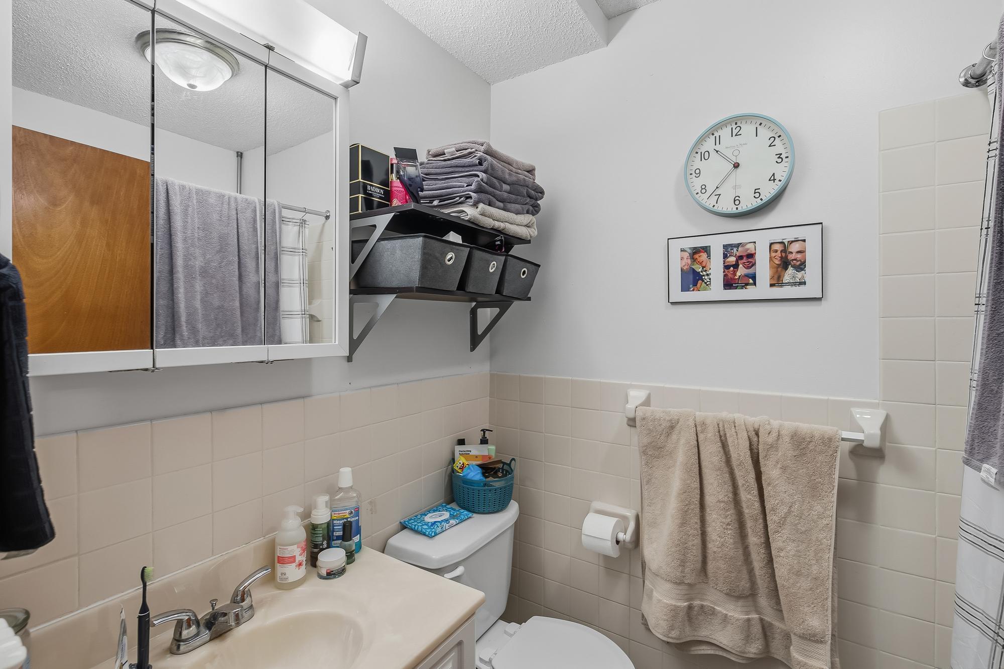 View of Residential Income at 1635 Dayton Avenue, Saint Paul MN 55104, Saint Paul (22 of 53) - Mike Wilen | Minnesota Team Real Estate