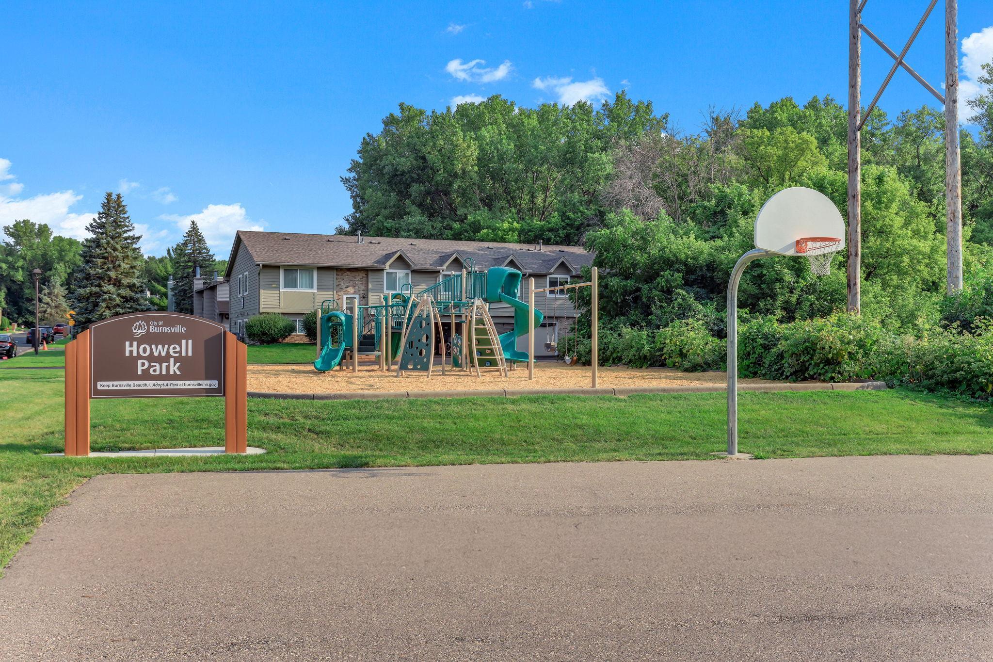 View of Residential at 13229 Court Place, Burnsville MN 55337, Burnsville (31 of 32) - Mike Wilen | Minnesota Team Real Estate