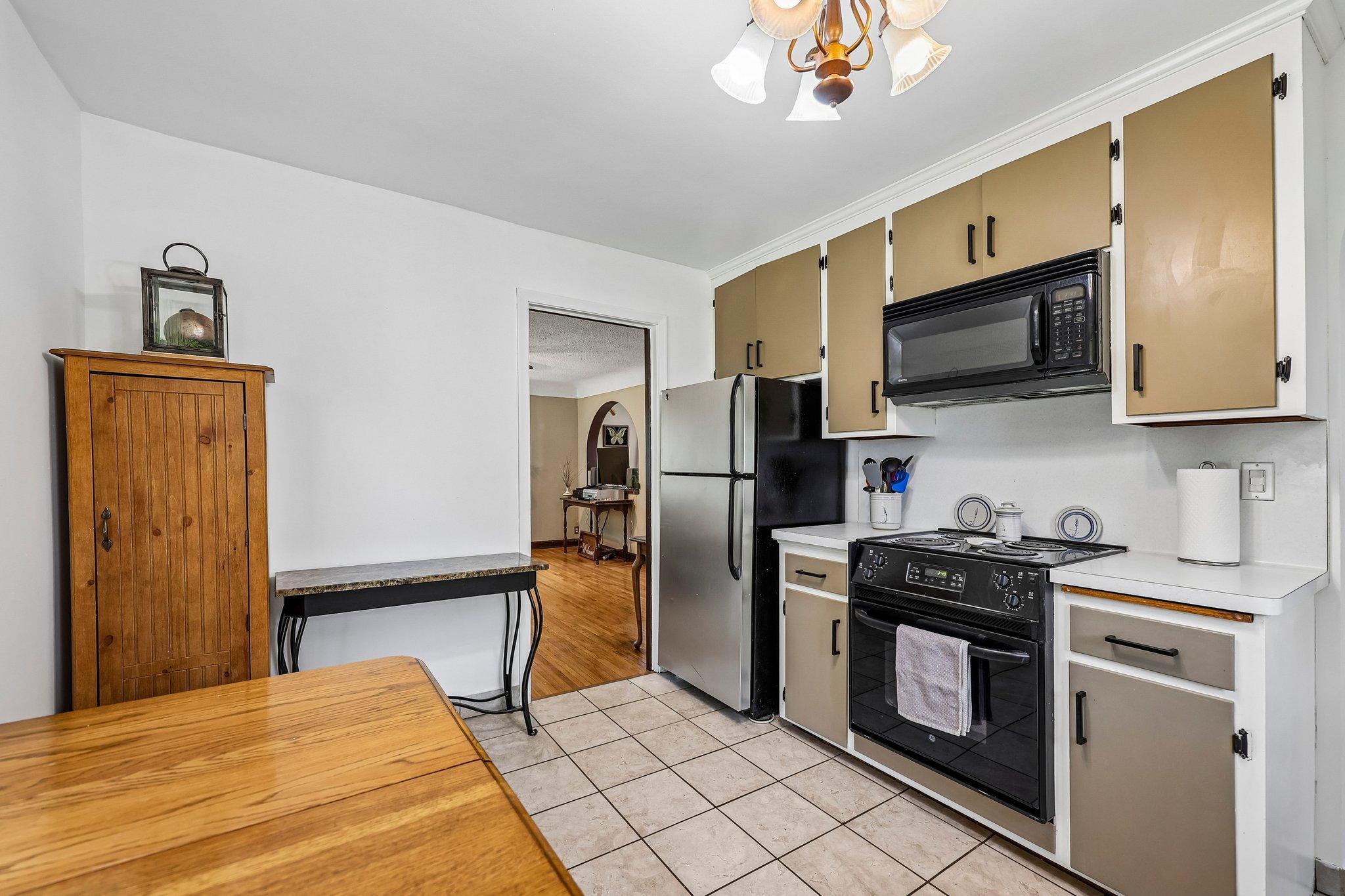 View of Residential at 2920 Florida Avenue, Saint Louis Park MN 55426, Saint Louis Park (14 of 41) - Mike Wilen | Minnesota Team Real Estate