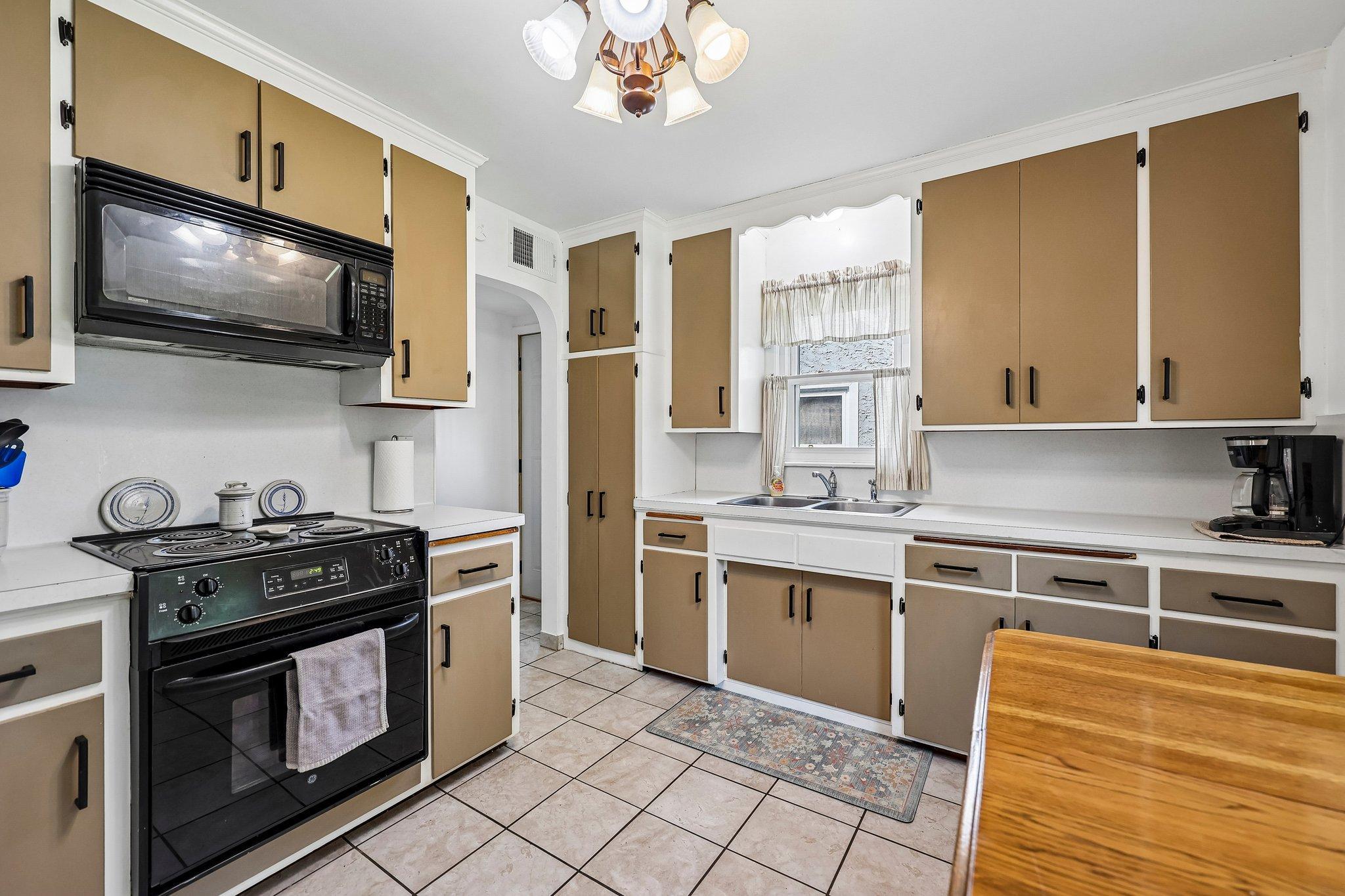 View of Residential at 2920 Florida Avenue, Saint Louis Park MN 55426, Saint Louis Park (6 of 41) - Mike Wilen | Minnesota Team Real Estate
