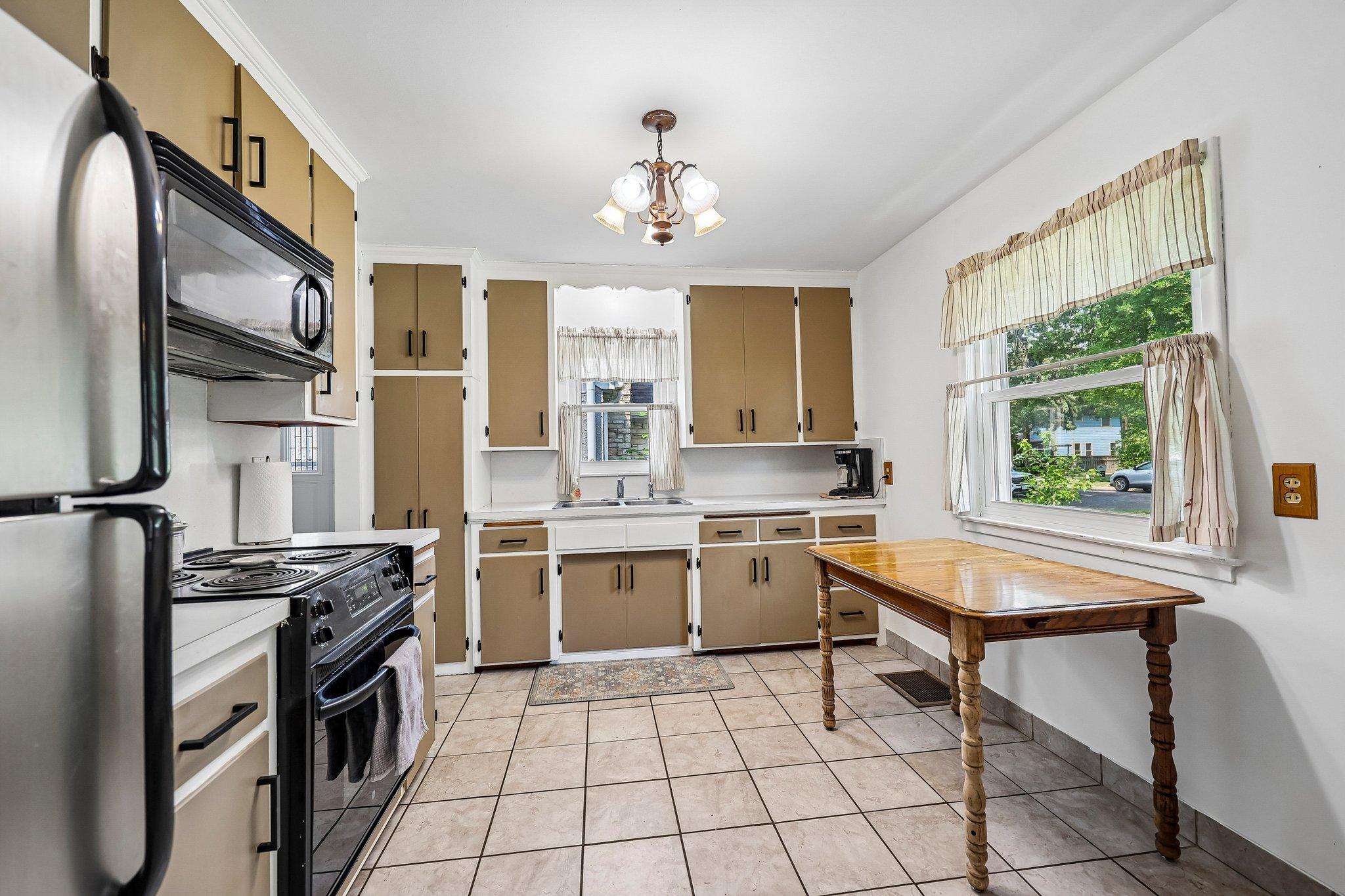 View of Residential at 2920 Florida Avenue, Saint Louis Park MN 55426, Saint Louis Park (12 of 41) - Mike Wilen | Minnesota Team Real Estate