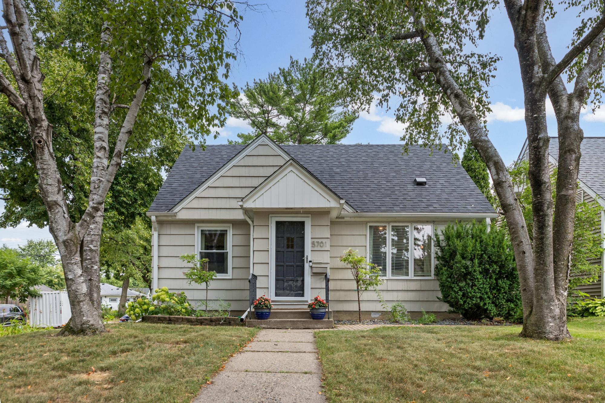 View of Residential at 5701 Vincent Avenue, Minneapolis MN 55410, Minneapolis (2 of 54) - Mike Wilen | Minnesota Team Real Estate