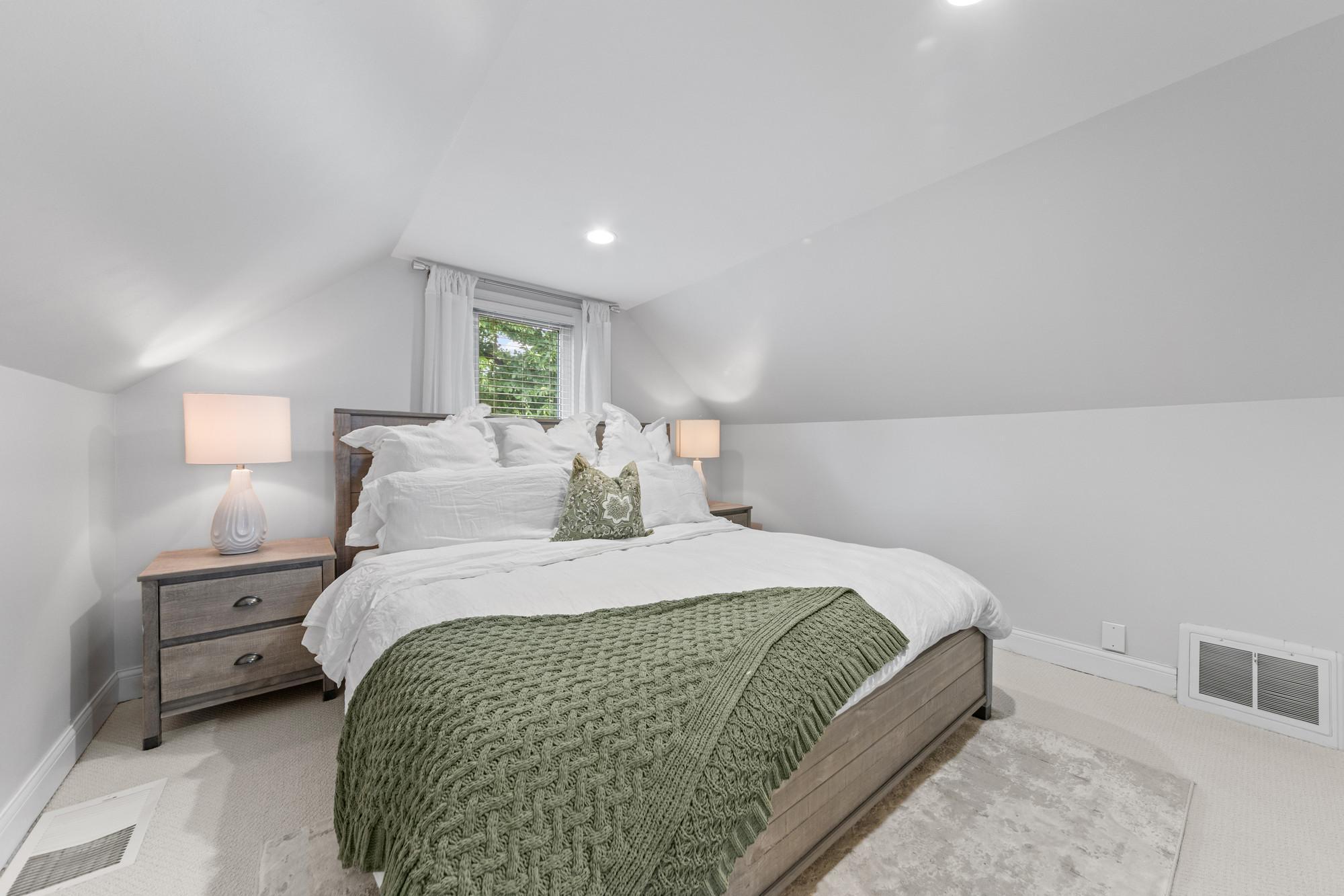 View of Residential at 5701 Vincent Avenue, Minneapolis MN 55410, Minneapolis (28 of 54) - Mike Wilen | Minnesota Team Real Estate