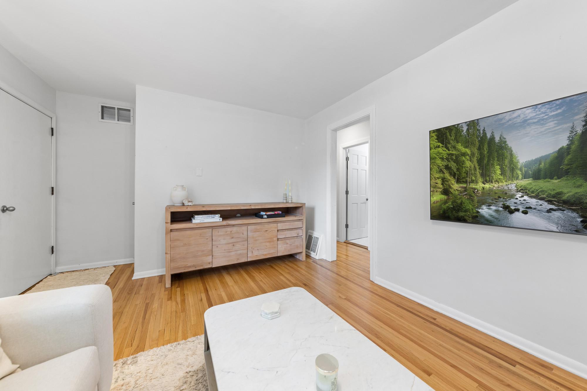 View of Residential at 5701 Vincent Avenue, Minneapolis MN 55410, Minneapolis (11 of 54) - Mike Wilen | Minnesota Team Real Estate