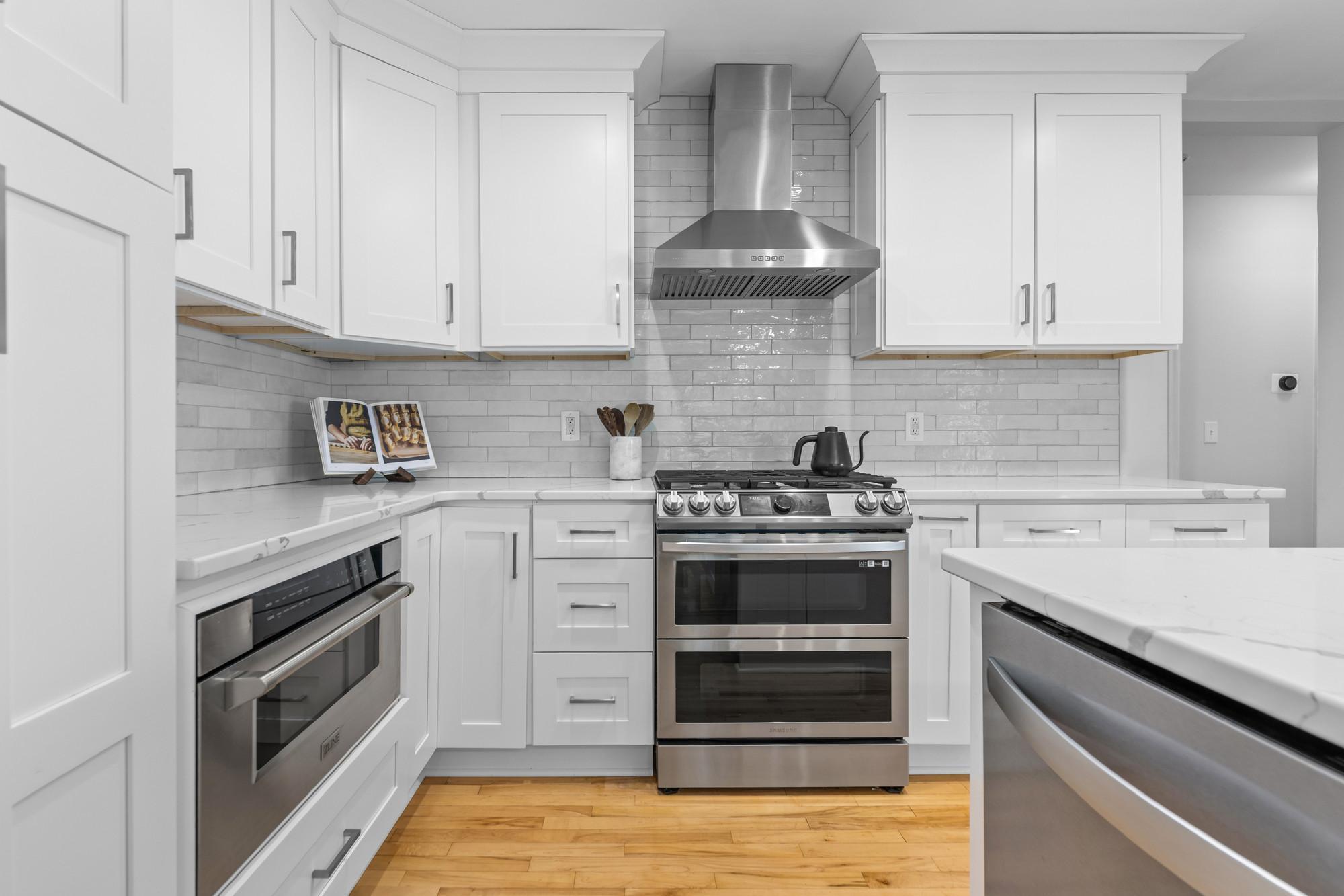 View of Residential at 5701 Vincent Avenue, Minneapolis MN 55410, Minneapolis (17 of 54) - Mike Wilen | Minnesota Team Real Estate