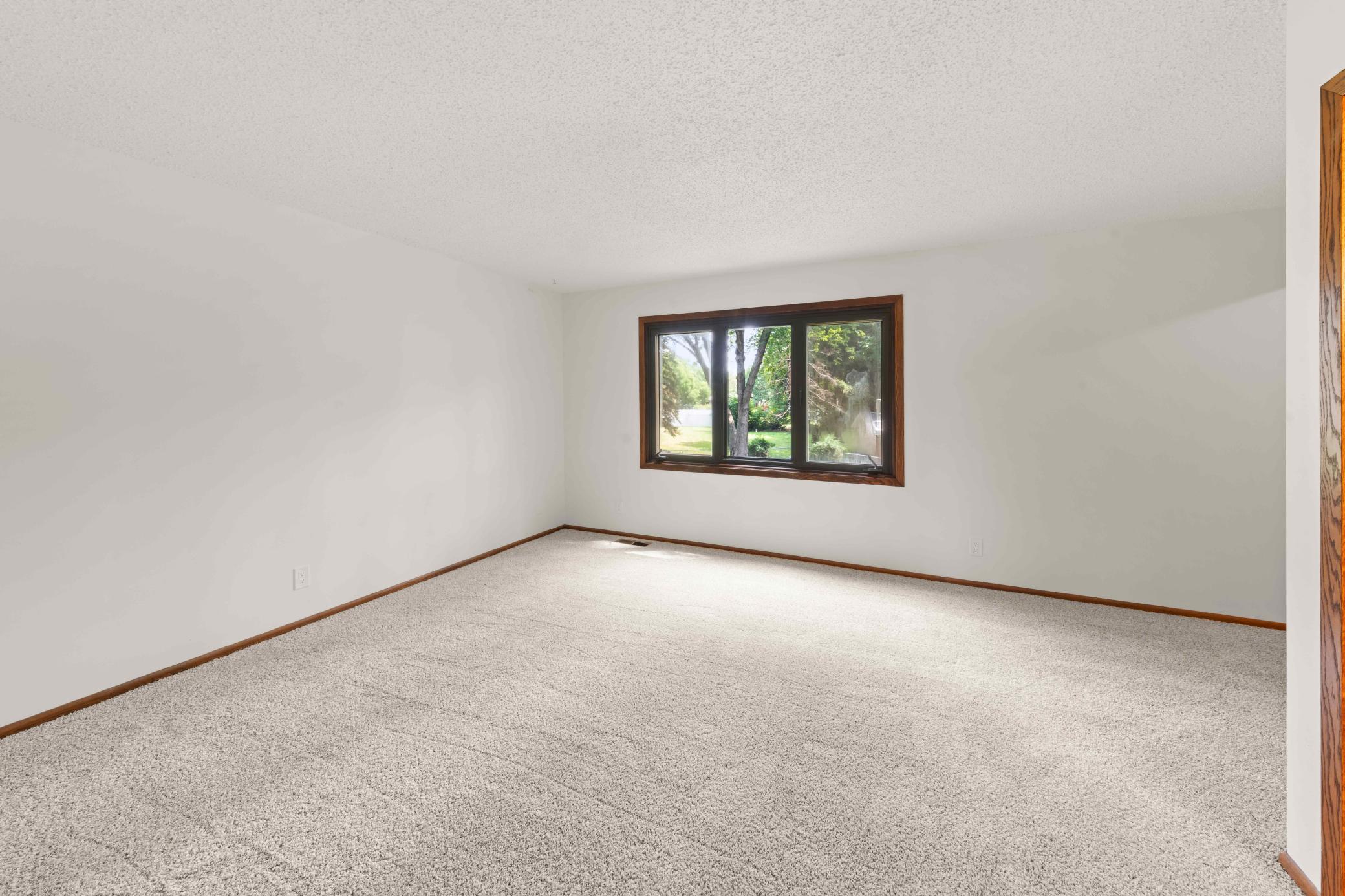 View of Residential at 8233 Nevada Circle, Bloomington MN 55438, Bloomington (20 of 36) - Mike Wilen | Minnesota Team Real Estate