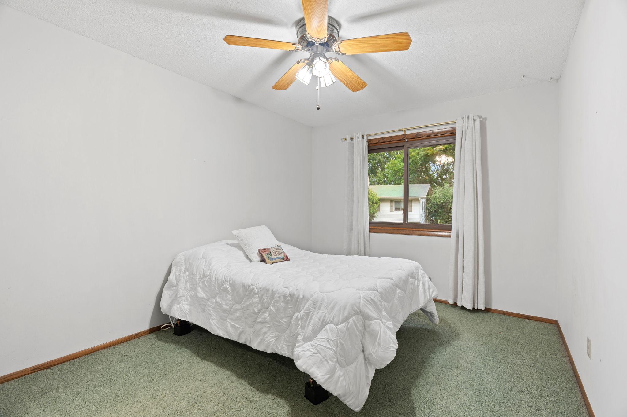 View of Residential at 4135 Shirlee Lane, Shoreview MN 55126, Shoreview (14 of 28) - Mike Wilen | Minnesota Team Real Estate
