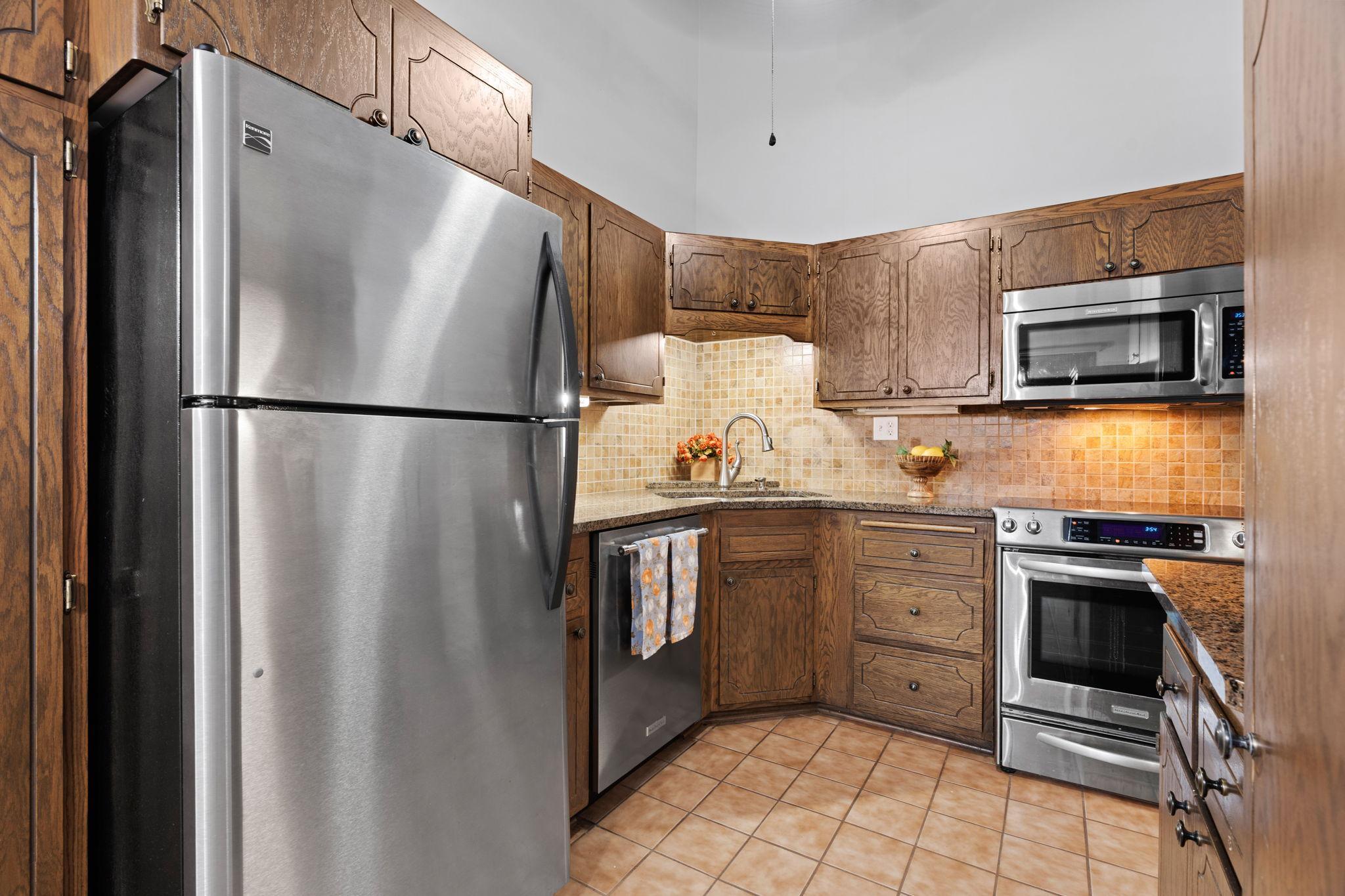 View of Residential at 4135 Shirlee Lane, Shoreview MN 55126, Shoreview (11 of 28) - Mike Wilen | Minnesota Team Real Estate