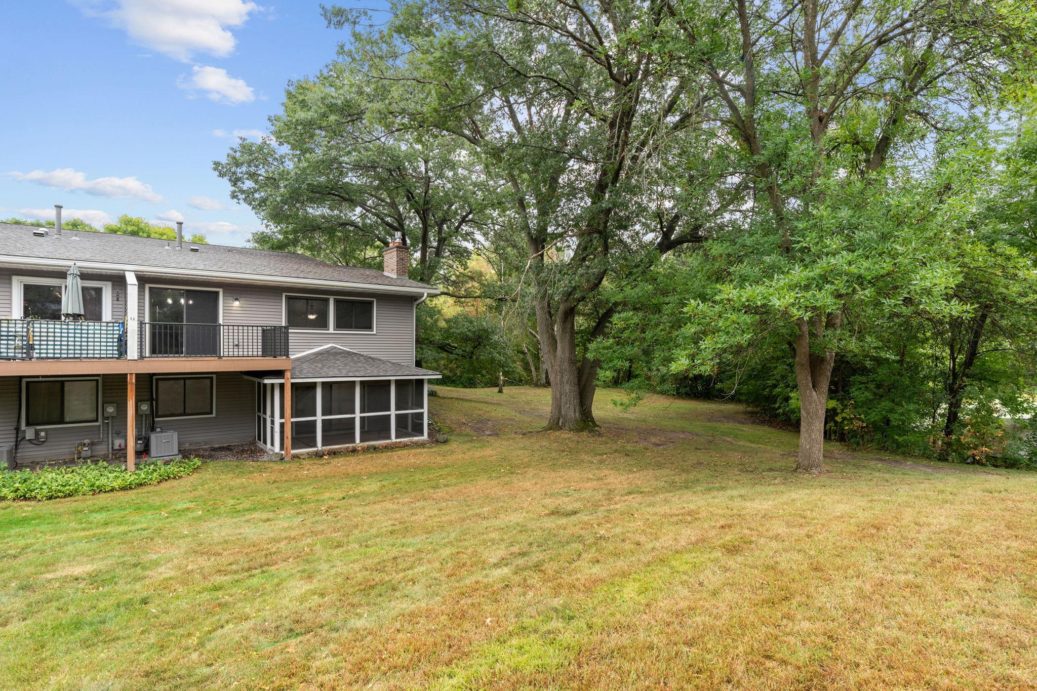 View of Residential at 4135 Shirlee Lane, Shoreview MN 55126, Shoreview (26 of 28) - Mike Wilen | Minnesota Team Real Estate