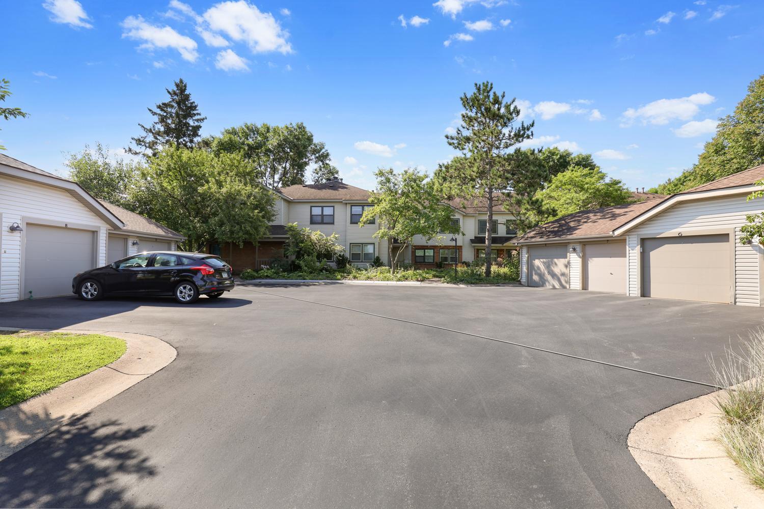 View of Residential at 990 Kensington Trail #107, Eagan MN 55123, Eagan (3 of 20) - Mike Wilen | Minnesota Team Real Estate