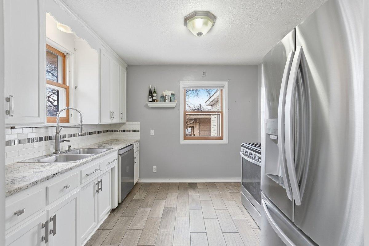View of Residential at 4015 Wayzata Boulevard, Golden Valley MN 55416, Golden Valley (11 of 38) - Mike Wilen | Minnesota Team Real Estate