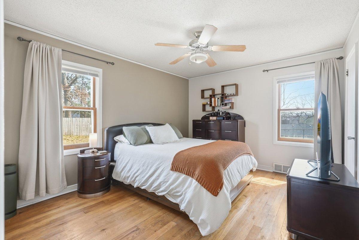 View of Residential at 4015 Wayzata Boulevard, Golden Valley MN 55416, Golden Valley (14 of 38) - Mike Wilen | Minnesota Team Real Estate