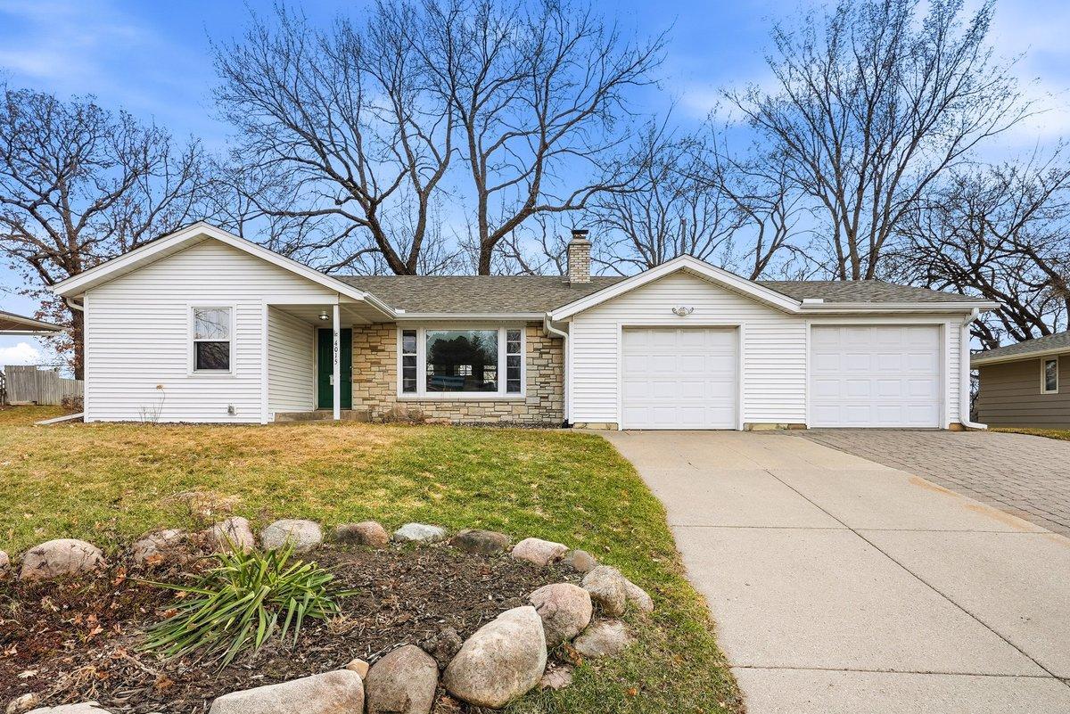 View of Residential at 4015 Wayzata Boulevard, Golden Valley MN 55416, Golden Valley (32 of 38) - Mike Wilen | Minnesota Team Real Estate