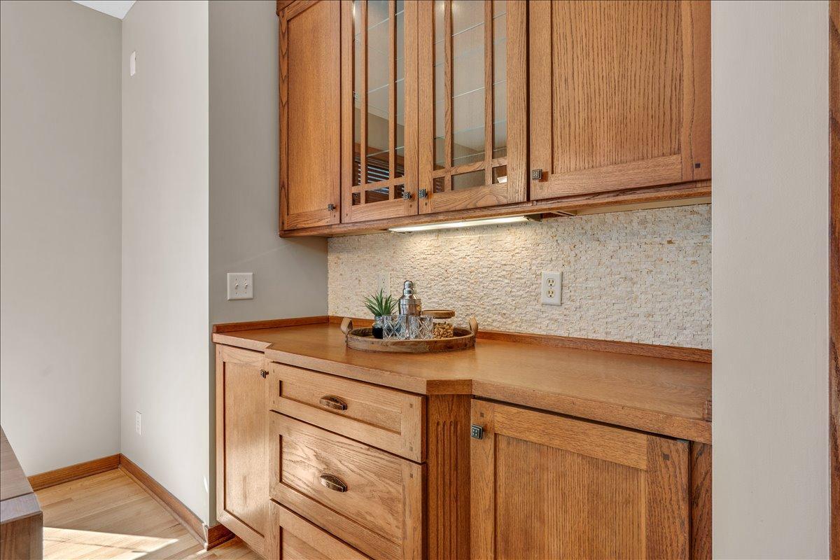 View of Residential at 16931 Lake Drive, Lakeville MN 55044, Lakeville (12 of 61) - Mike Wilen | Minnesota Team Real Estate