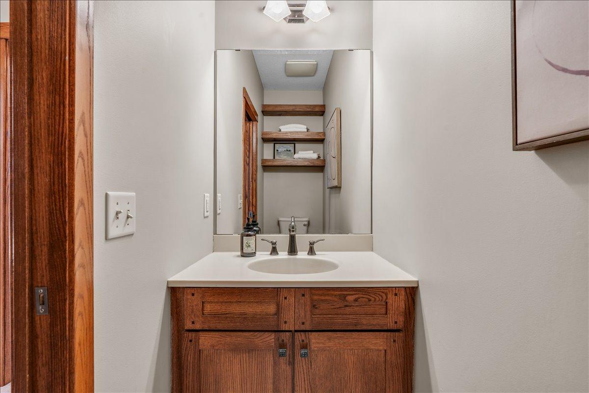 View of Residential at 16931 Lake Drive, Lakeville MN 55044, Lakeville (41 of 61) - Mike Wilen | Minnesota Team Real Estate