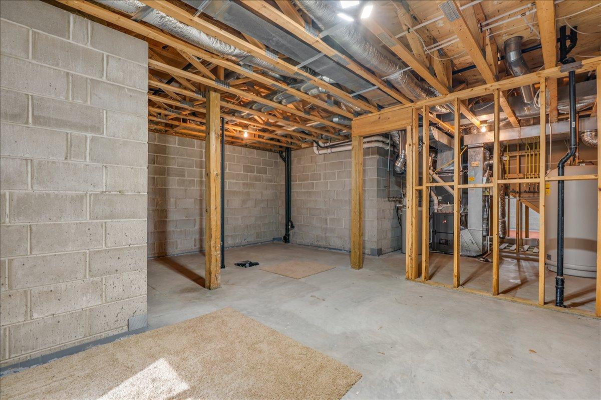 View of Residential at 16931 Lake Drive, Lakeville MN 55044, Lakeville (47 of 61) - Mike Wilen | Minnesota Team Real Estate