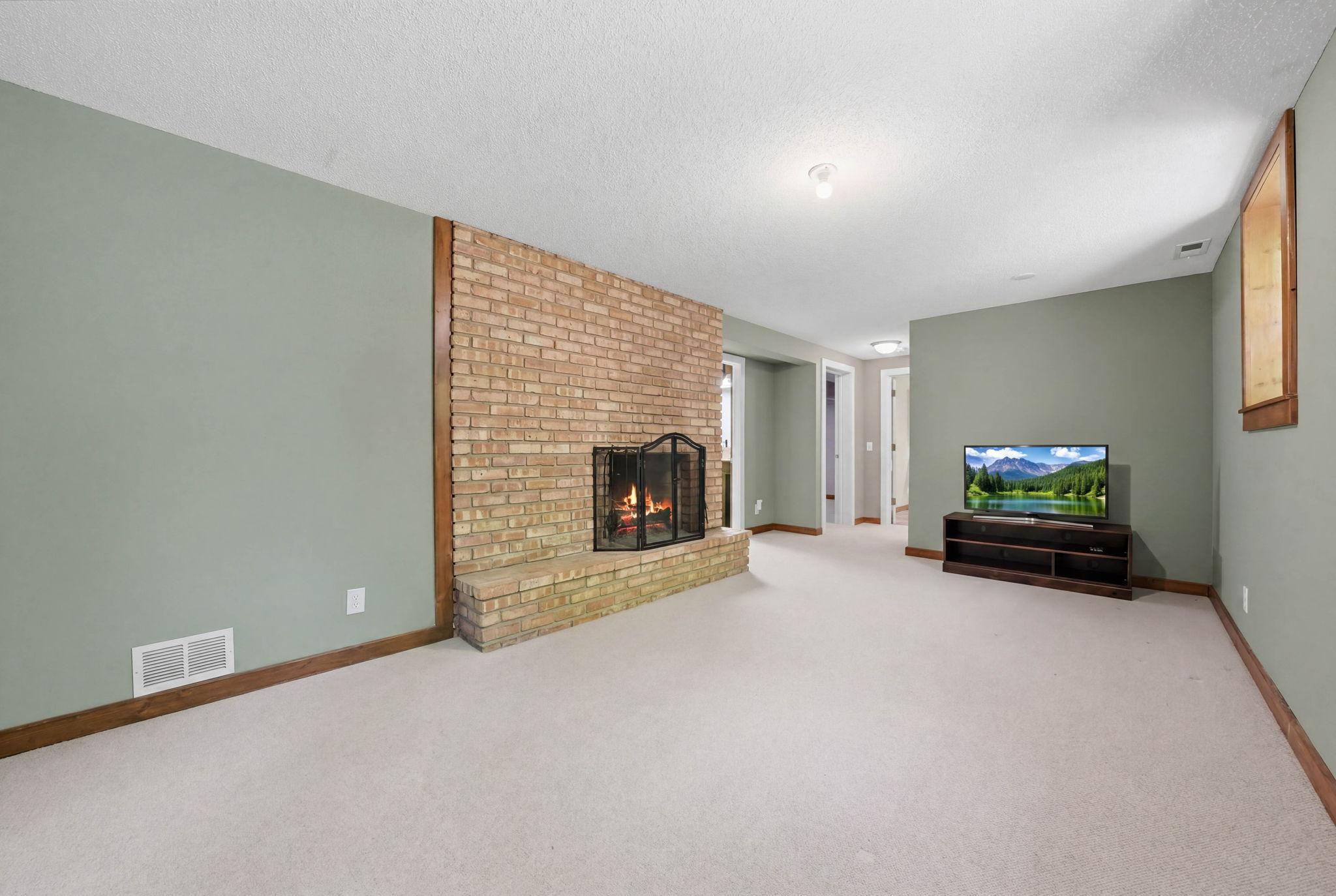 View of Residential at 6930 Foxglove Circle, Excelsior MN 55331, Excelsior (38 of 62) - Mike Wilen | Minnesota Team Real Estate