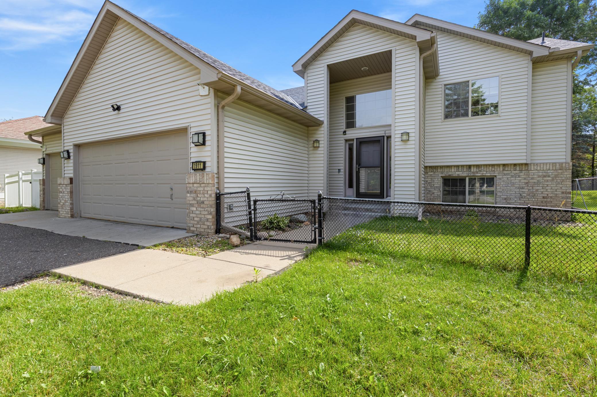 View of Residential at 1911 Queens Drive, Woodbury MN 55125, Woodbury - Mike Wilen | Minnesota Team Real Estate