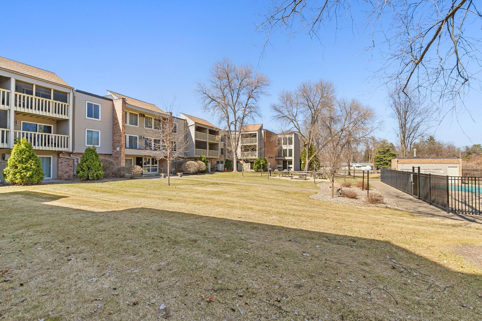 View of Residential at 4045 Hodgson Road #309, Shoreview MN 55126, Shoreview (22 of 24) - Mike Wilen | Minnesota Team Real Estate