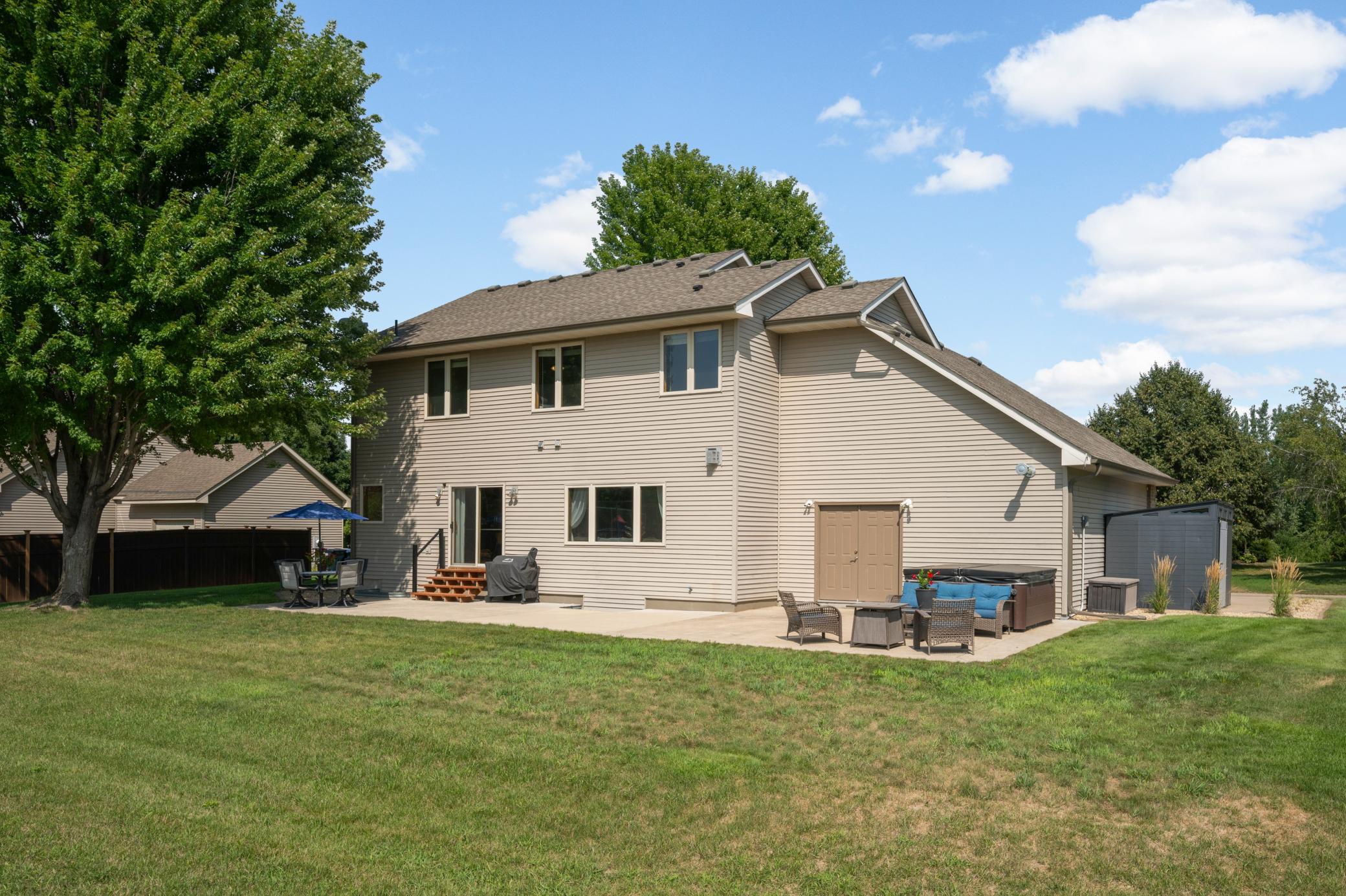 View of Residential at 20511 Islandview Circle, Lakeville MN 55044, Lakeville (35 of 45) - Mike Wilen | Minnesota Team Real Estate