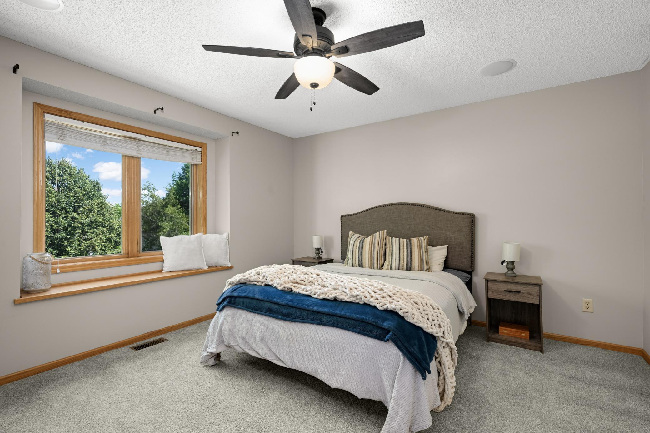 View of Residential at 20511 Islandview Circle, Lakeville MN 55044, Lakeville (24 of 45) - Mike Wilen | Minnesota Team Real Estate