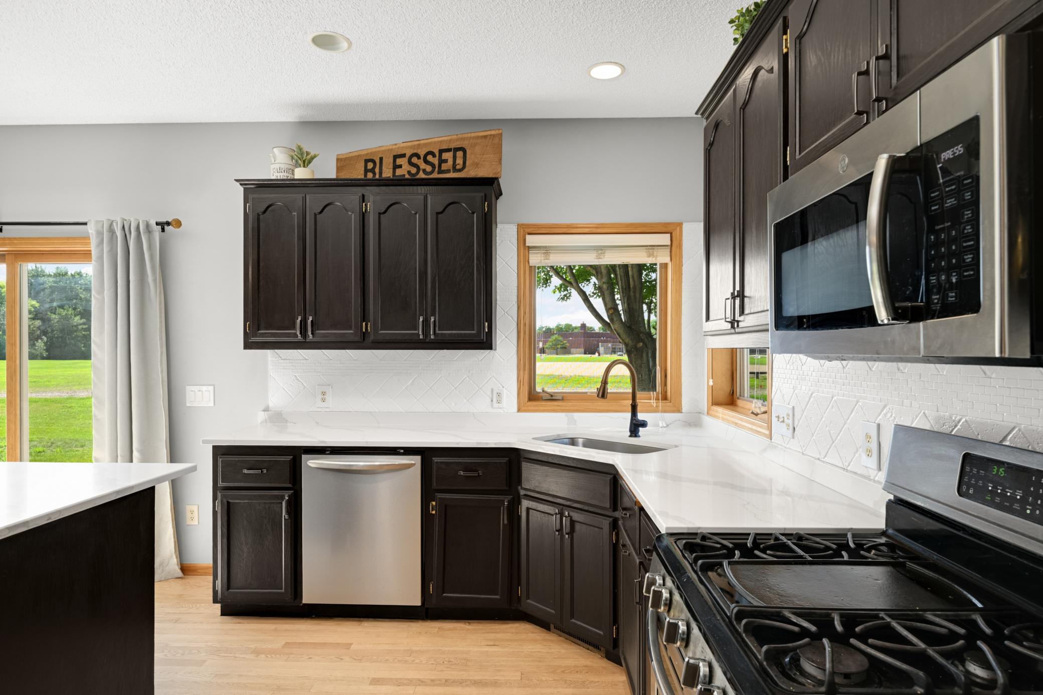 View of Residential at 20511 Islandview Circle, Lakeville MN 55044, Lakeville (14 of 45) - Mike Wilen | Minnesota Team Real Estate