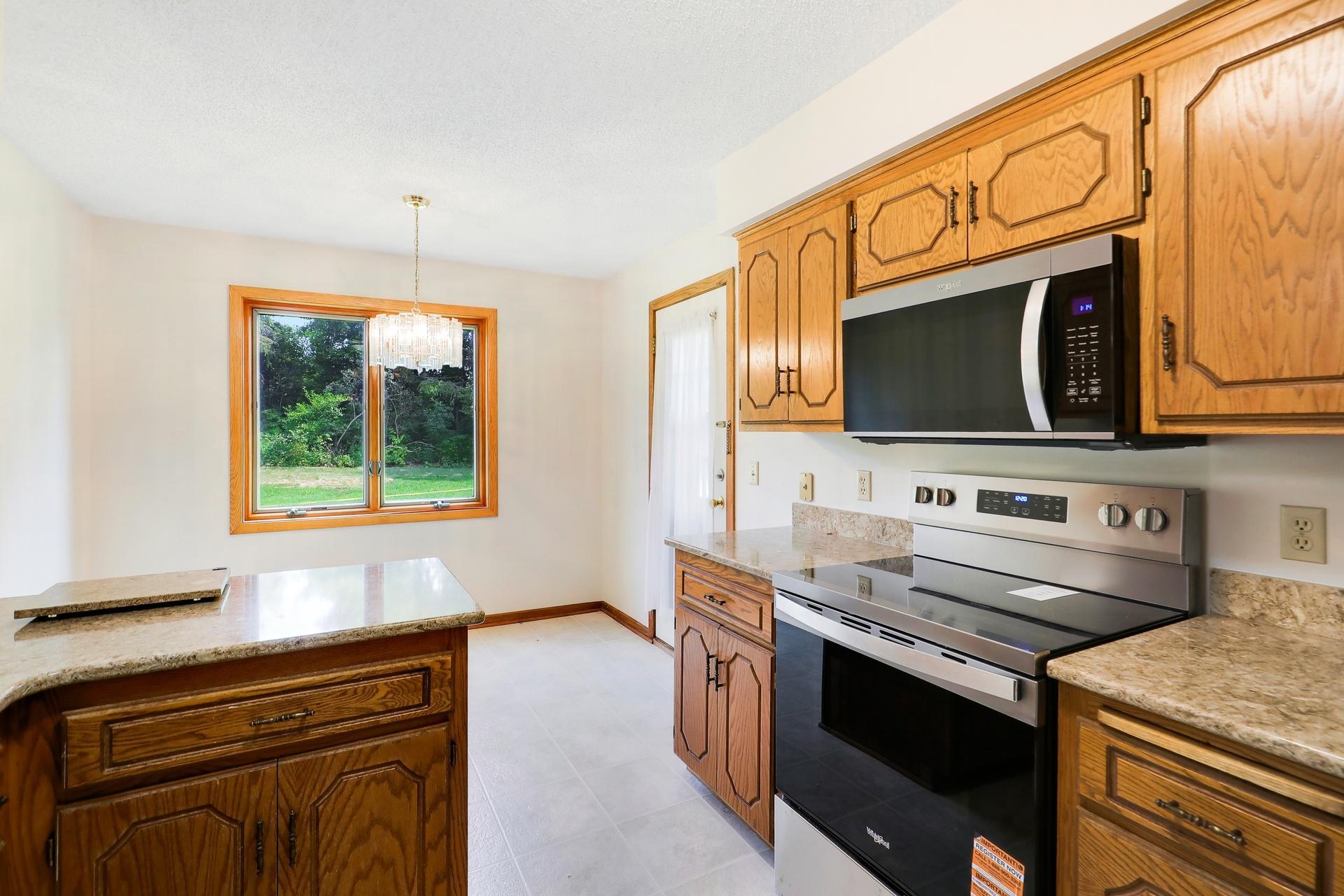 View of Residential at 7244 Hunters Run #21D, Eden Prairie MN 55346, Eden Prairie (18 of 47) - Mike Wilen | Minnesota Team Real Estate