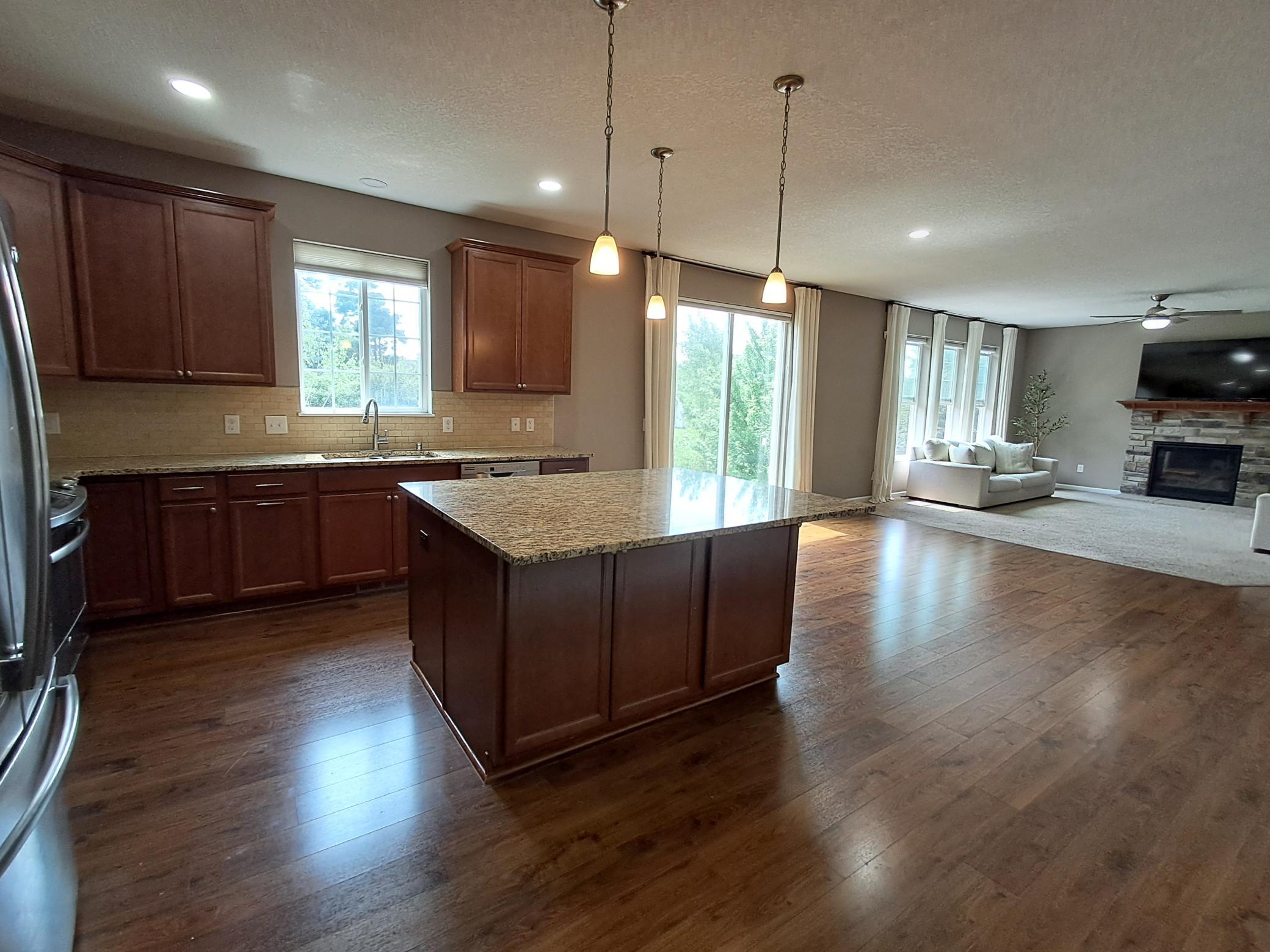 View of Residential at 6483 102nd Avenue, Brooklyn Park MN 55445, Brooklyn Park (13 of 32) - Mike Wilen | Minnesota Team Real Estate