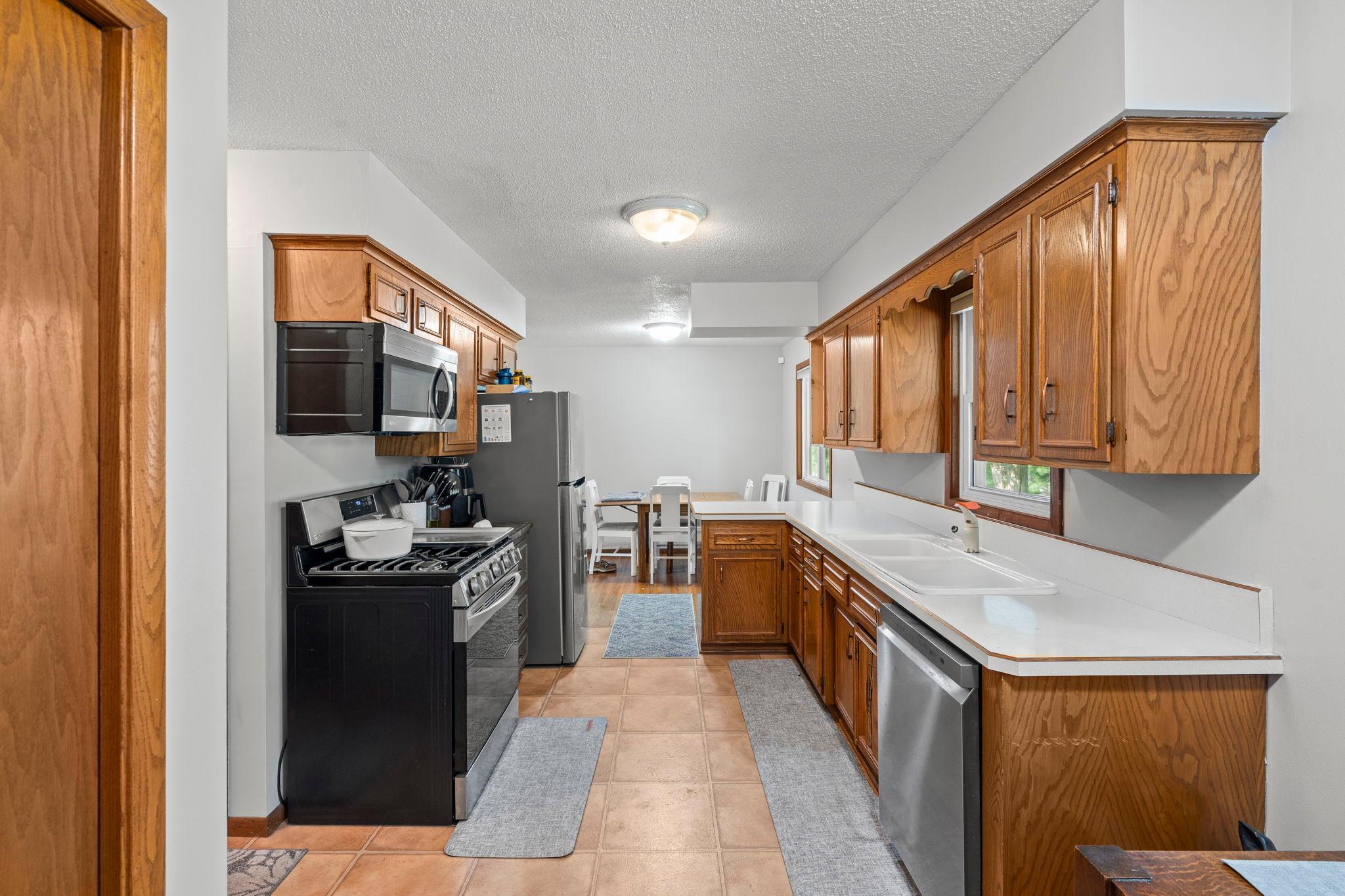 View of Residential at 4832 Flag Avenue, New Hope MN 55428, New Hope (15 of 51) - Mike Wilen | Minnesota Team Real Estate