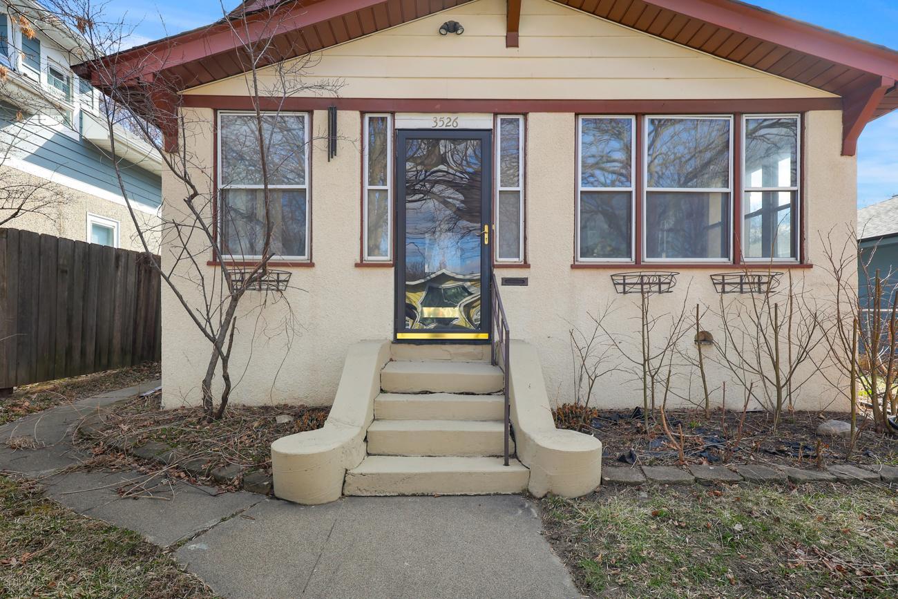 View of Residential at 3526 James Avenue, Minneapolis MN 55412, Minneapolis (25 of 29) - Mike Wilen | Minnesota Team Real Estate