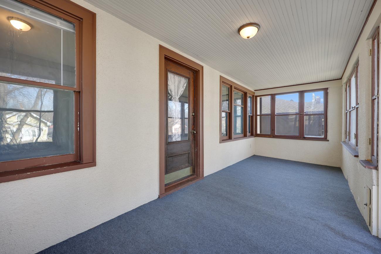 View of Residential at 3526 James Avenue, Minneapolis MN 55412, Minneapolis (24 of 29) - Mike Wilen | Minnesota Team Real Estate