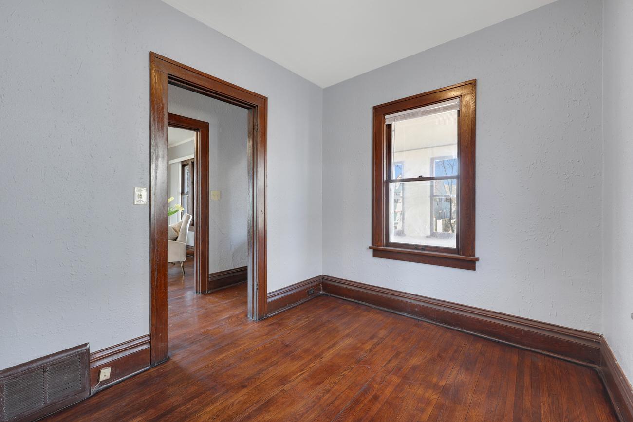 View of Residential at 3526 James Avenue, Minneapolis MN 55412, Minneapolis (13 of 29) - Mike Wilen | Minnesota Team Real Estate