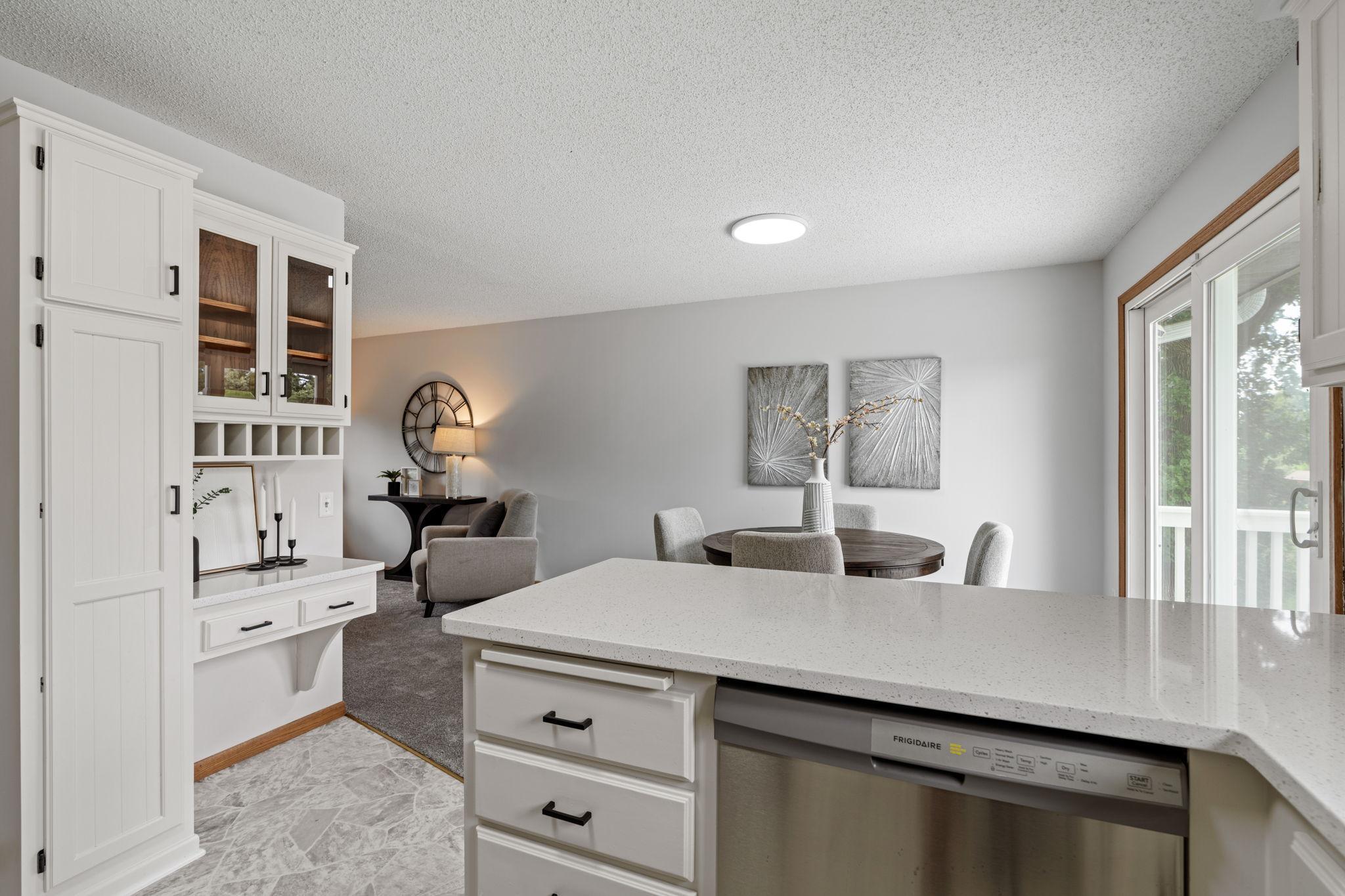 View of Residential at 2624 94th Avenue, Brooklyn Park MN 55444, Brooklyn Park (14 of 42) - Mike Wilen | Minnesota Team Real Estate