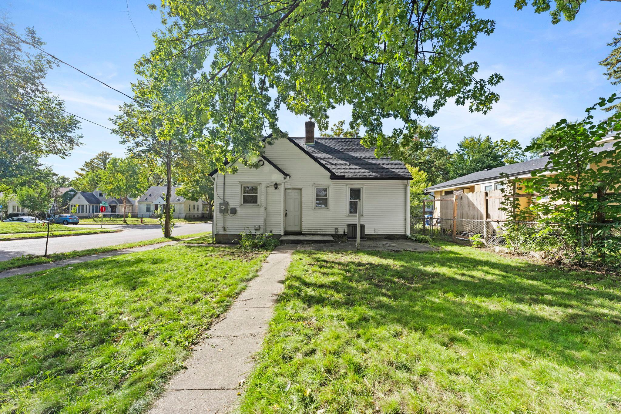 View of Residential at 3500 Morgan Avenue, Minneapolis MN 55412, Minneapolis (39 of 53) - Mike Wilen | Minnesota Team Real Estate