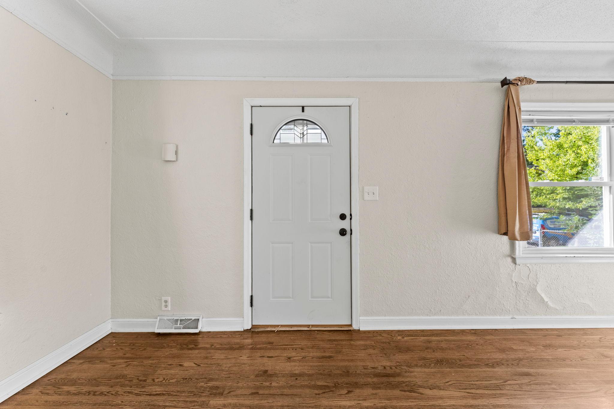 View of Residential at 3500 Morgan Avenue, Minneapolis MN 55412, Minneapolis (37 of 53) - Mike Wilen | Minnesota Team Real Estate