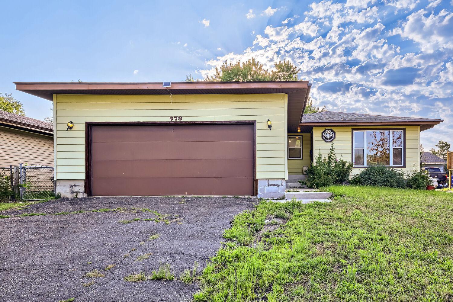 View of Residential at 978 Western Avenue, Saint Paul MN 55117, Saint Paul - Mike Wilen | Minnesota Team Real Estate