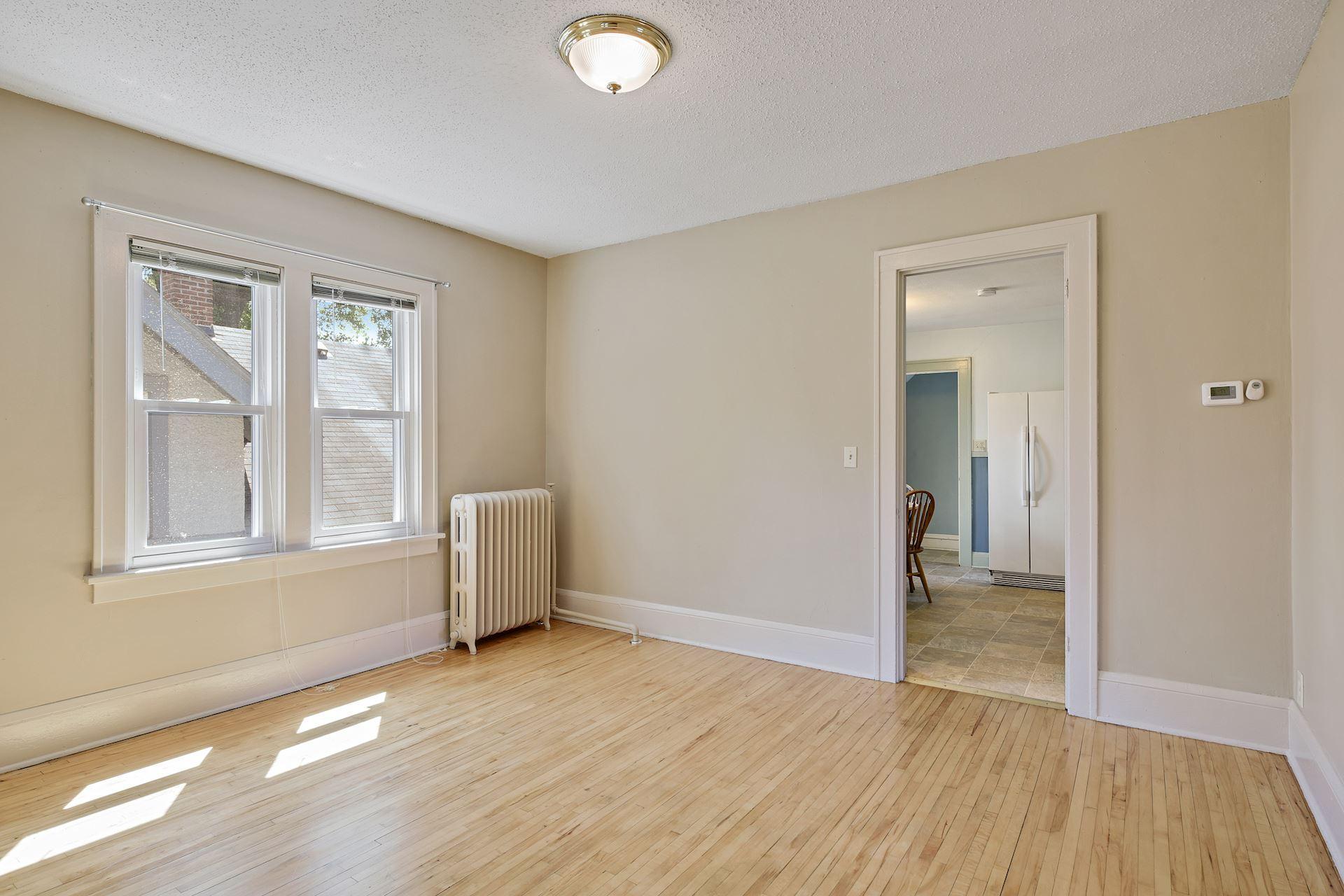 View of Residential at 4027 Penn Avenue, Minneapolis MN 55412, Minneapolis (25 of 43) - Mike Wilen | Minnesota Team Real Estate