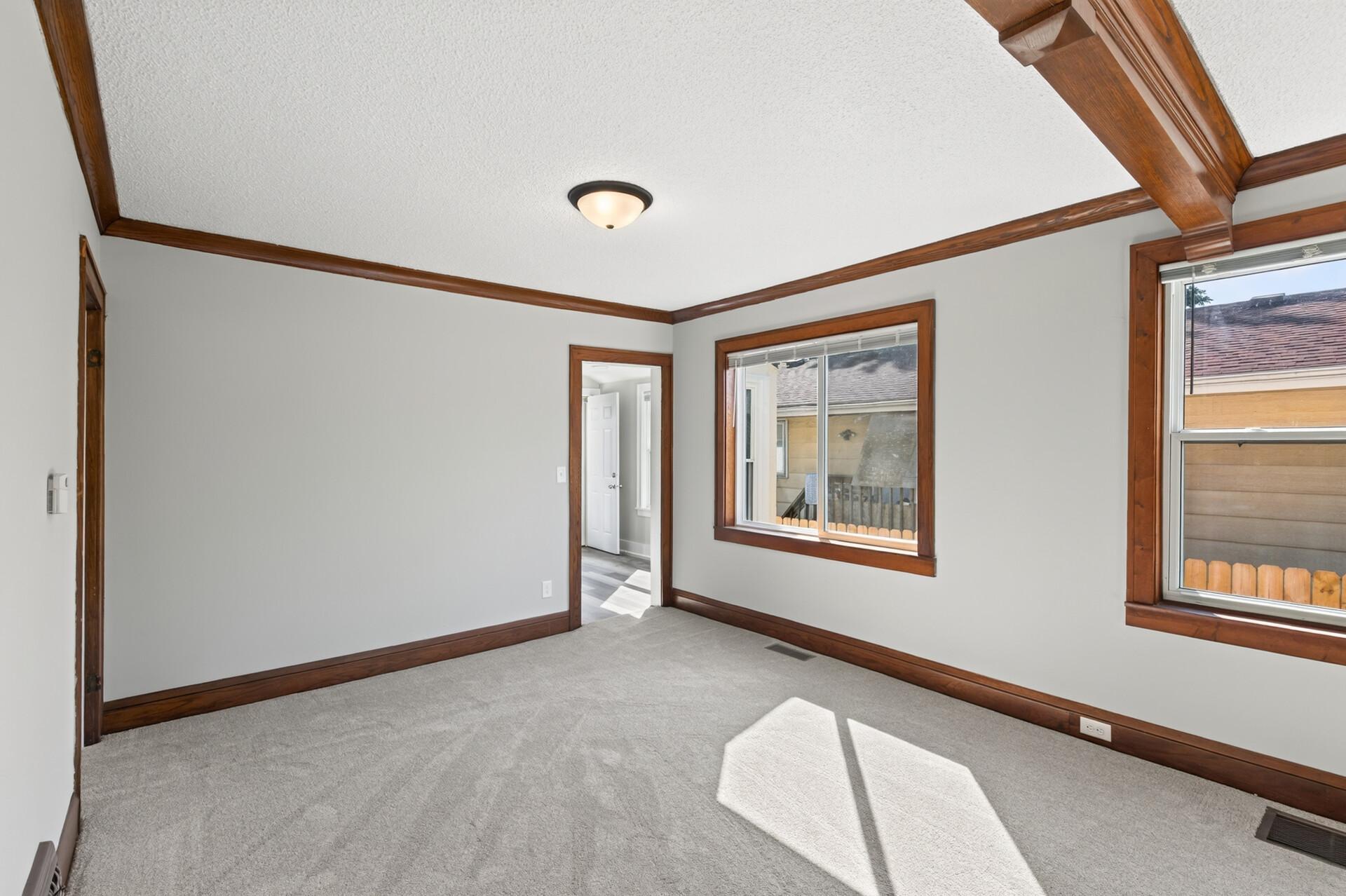 View of Residential at 2346 Ferrant Place, Minneapolis MN 55411, Minneapolis (10 of 41) - Mike Wilen | Minnesota Team Real Estate