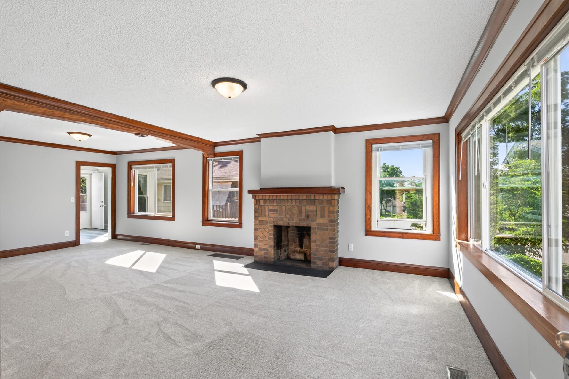 View of Residential at 2346 Ferrant Place, Minneapolis MN 55411, Minneapolis (4 of 41) - Mike Wilen | Minnesota Team Real Estate