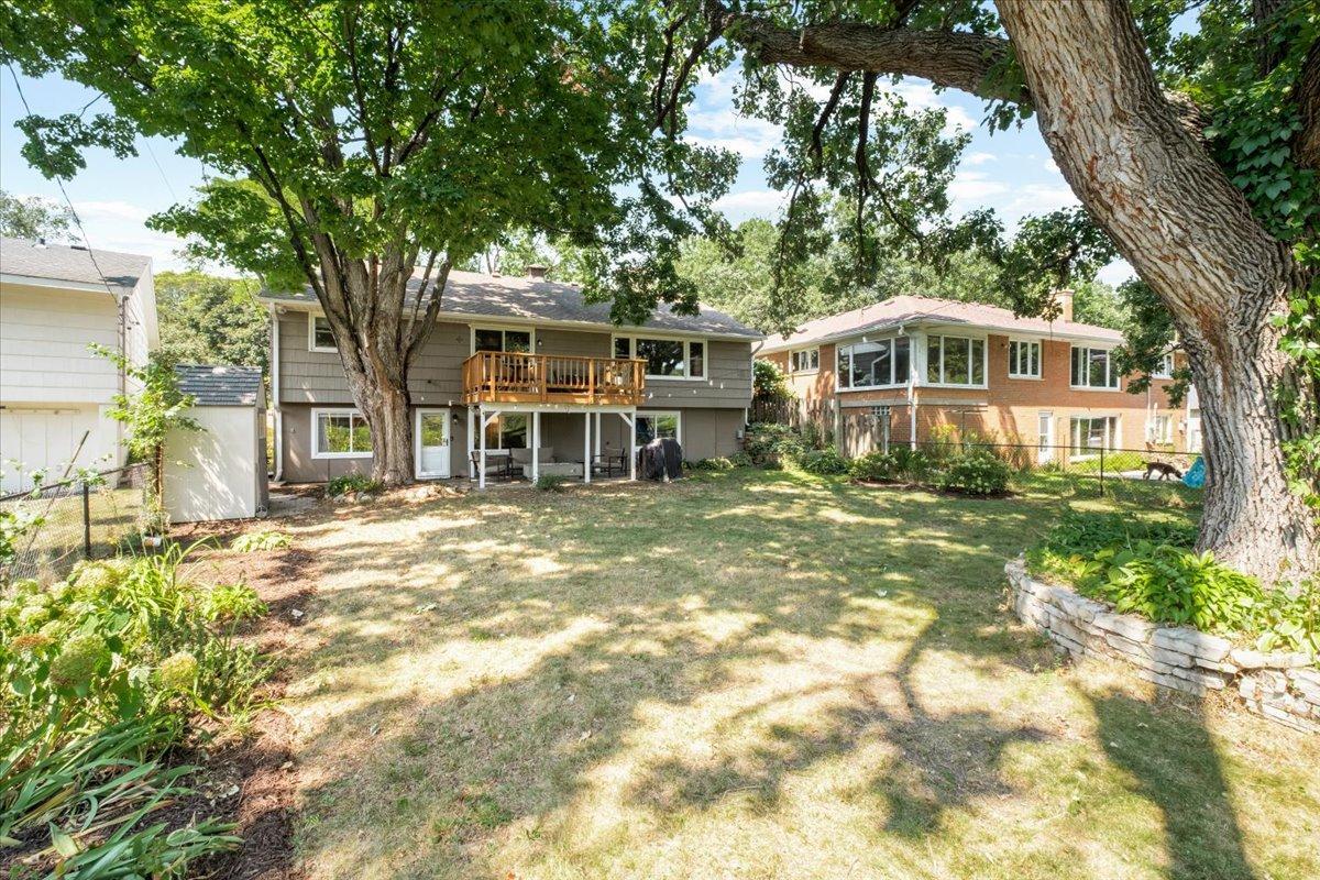 View of Residential at 3341 Decatur Lane, Saint Louis Park MN 55426, Saint Louis Park (31 of 33) - Mike Wilen | Minnesota Team Real Estate