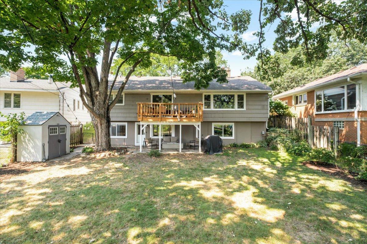 View of Residential at 3341 Decatur Lane, Saint Louis Park MN 55426, Saint Louis Park (30 of 33) - Mike Wilen | Minnesota Team Real Estate