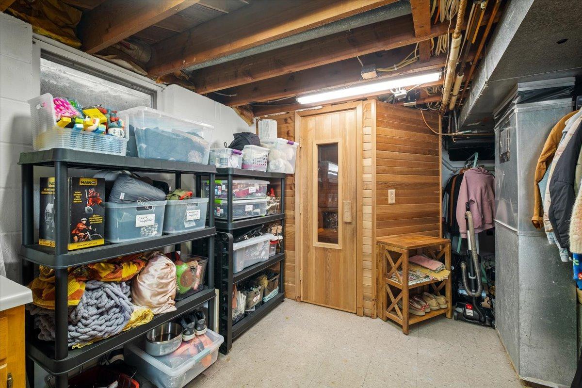 View of Residential at 3341 Decatur Lane, Saint Louis Park MN 55426, Saint Louis Park (27 of 33) - Mike Wilen | Minnesota Team Real Estate
