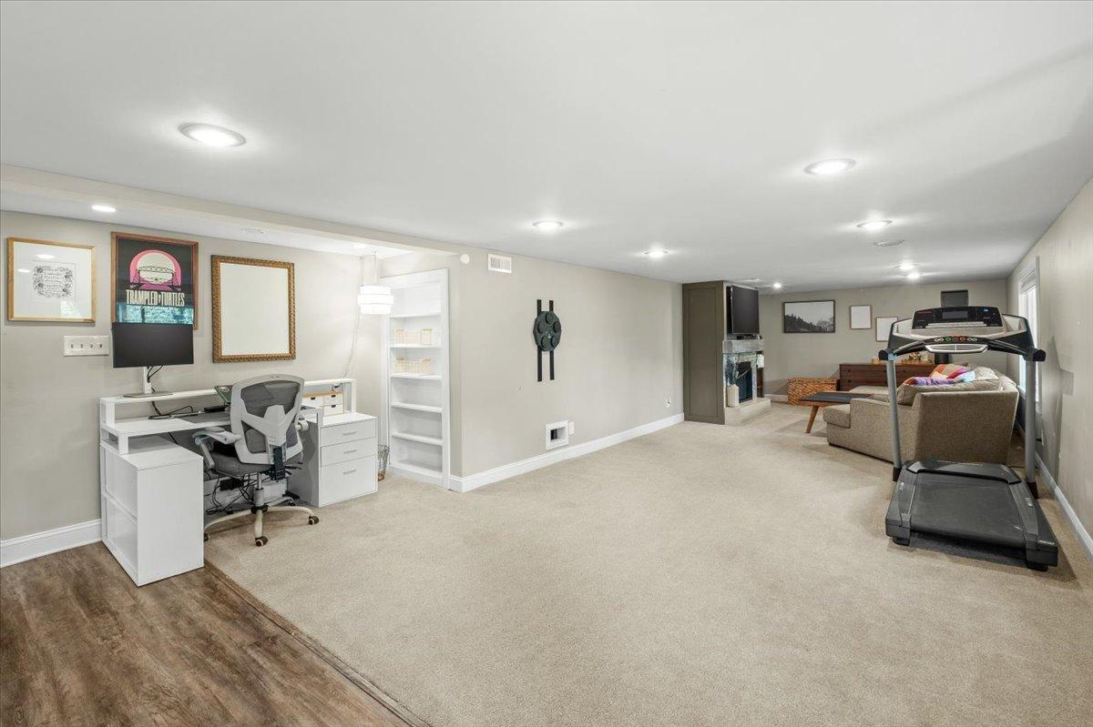 View of Residential at 3341 Decatur Lane, Saint Louis Park MN 55426, Saint Louis Park (24 of 33) - Mike Wilen | Minnesota Team Real Estate