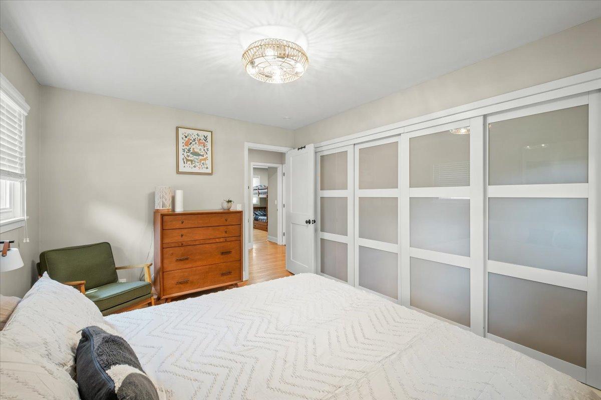 View of Residential at 3341 Decatur Lane, Saint Louis Park MN 55426, Saint Louis Park (16 of 33) - Mike Wilen | Minnesota Team Real Estate