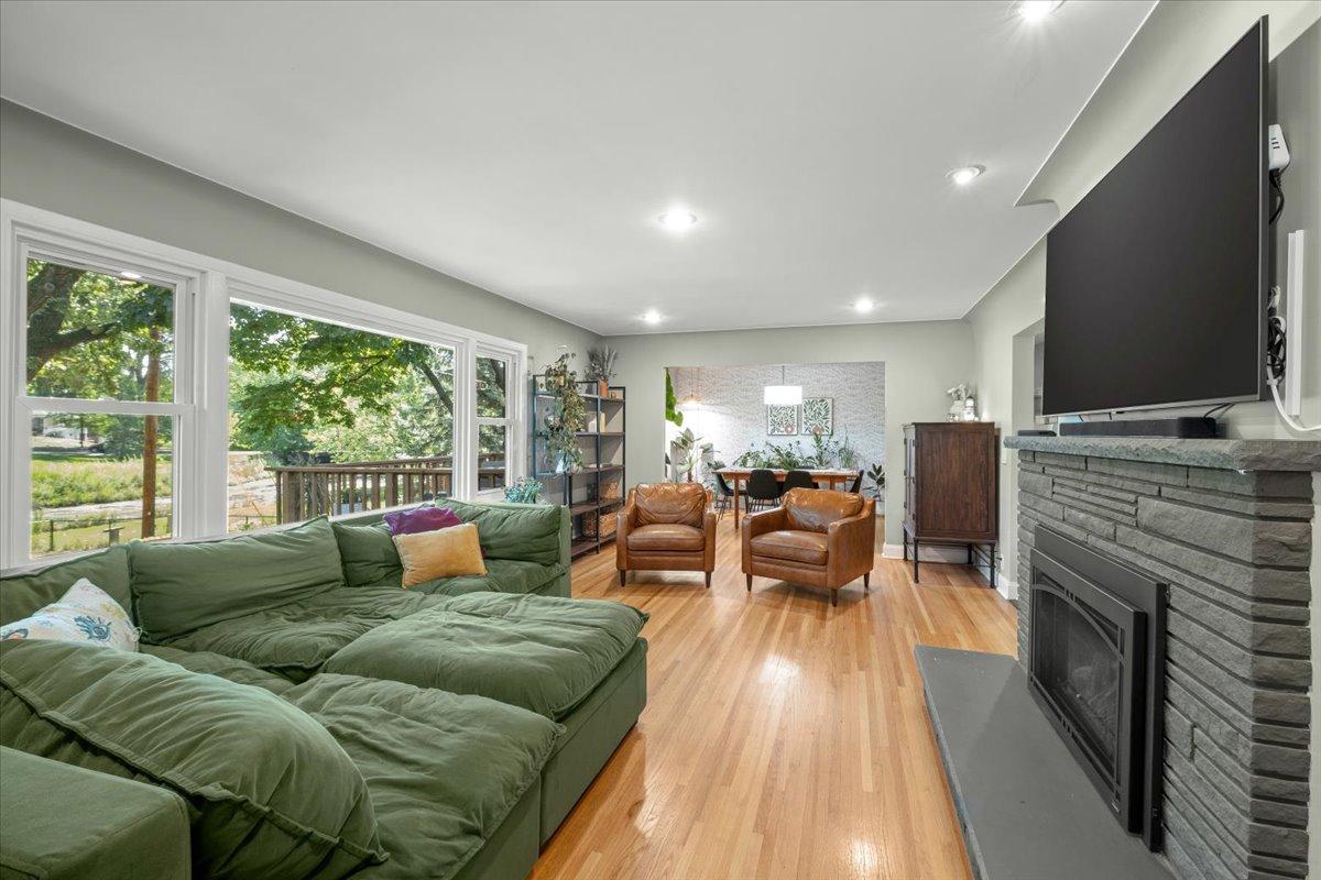 View of Residential at 3341 Decatur Lane, Saint Louis Park MN 55426, Saint Louis Park (14 of 33) - Mike Wilen | Minnesota Team Real Estate