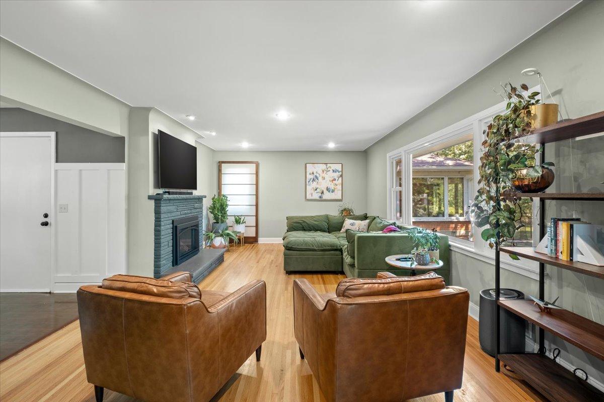 View of Residential at 3341 Decatur Lane, Saint Louis Park MN 55426, Saint Louis Park (12 of 33) - Mike Wilen | Minnesota Team Real Estate