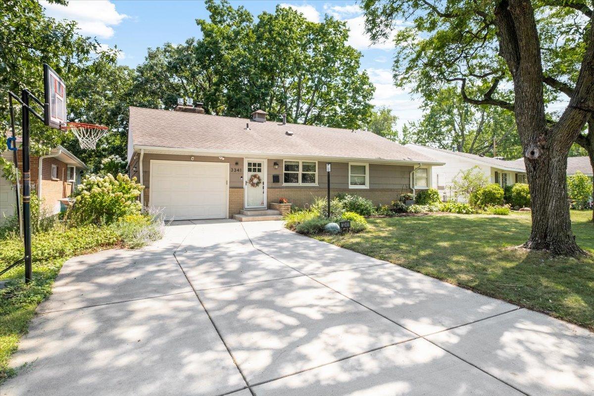 View of Residential at 3341 Decatur Lane, Saint Louis Park MN 55426, Saint Louis Park (3 of 33) - Mike Wilen | Minnesota Team Real Estate
